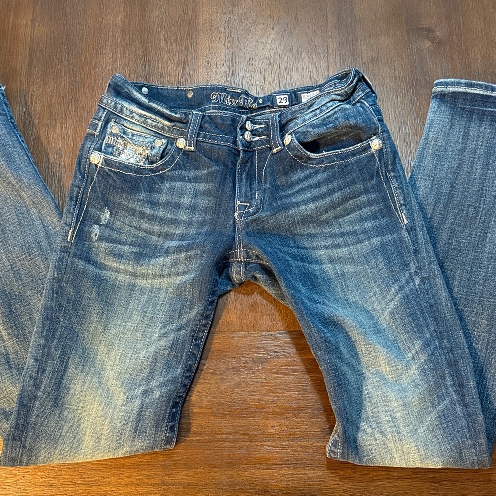 Miss Me Jeans. Size 29.